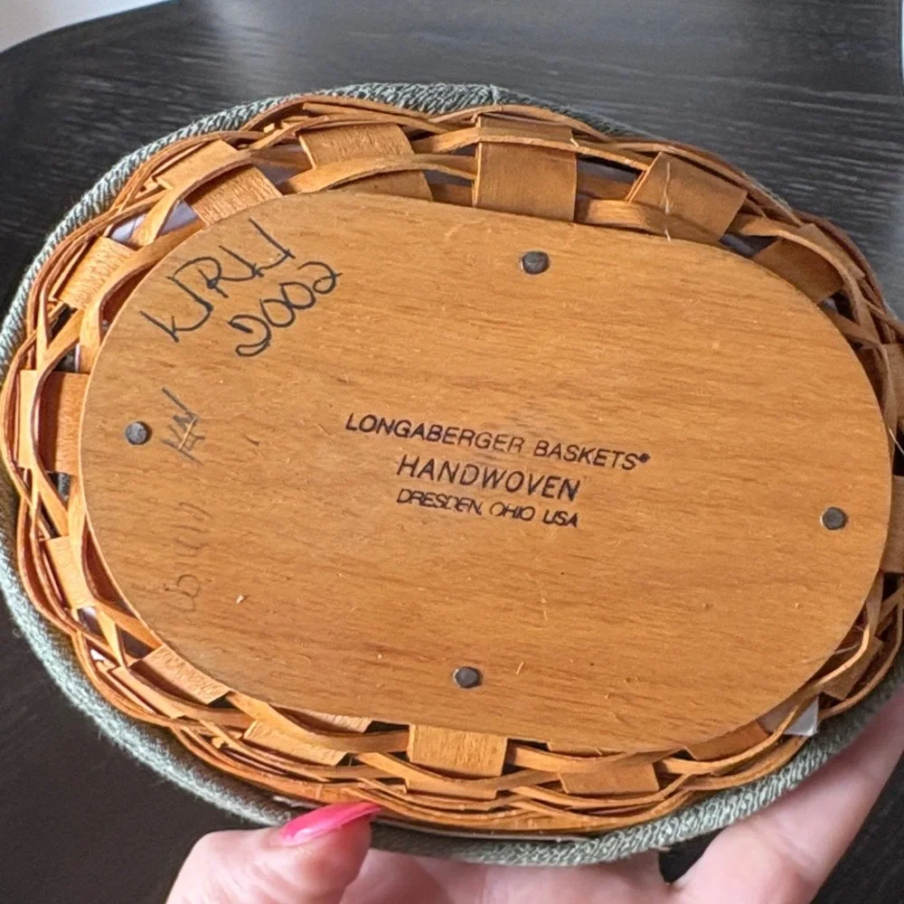Longaberger‎ Wood Lidded Woven Basket with Green Fabric Cover: tea bags / salt
